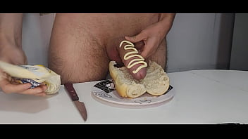 Food porno #1 - Sandwich,  ruining all with my lollipop