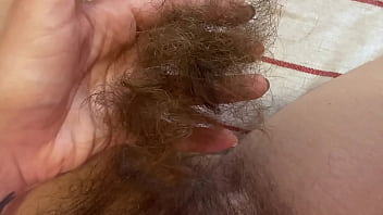 TRIMMING MY Supah Lengthy Cootchie HAIR CLOSEUP